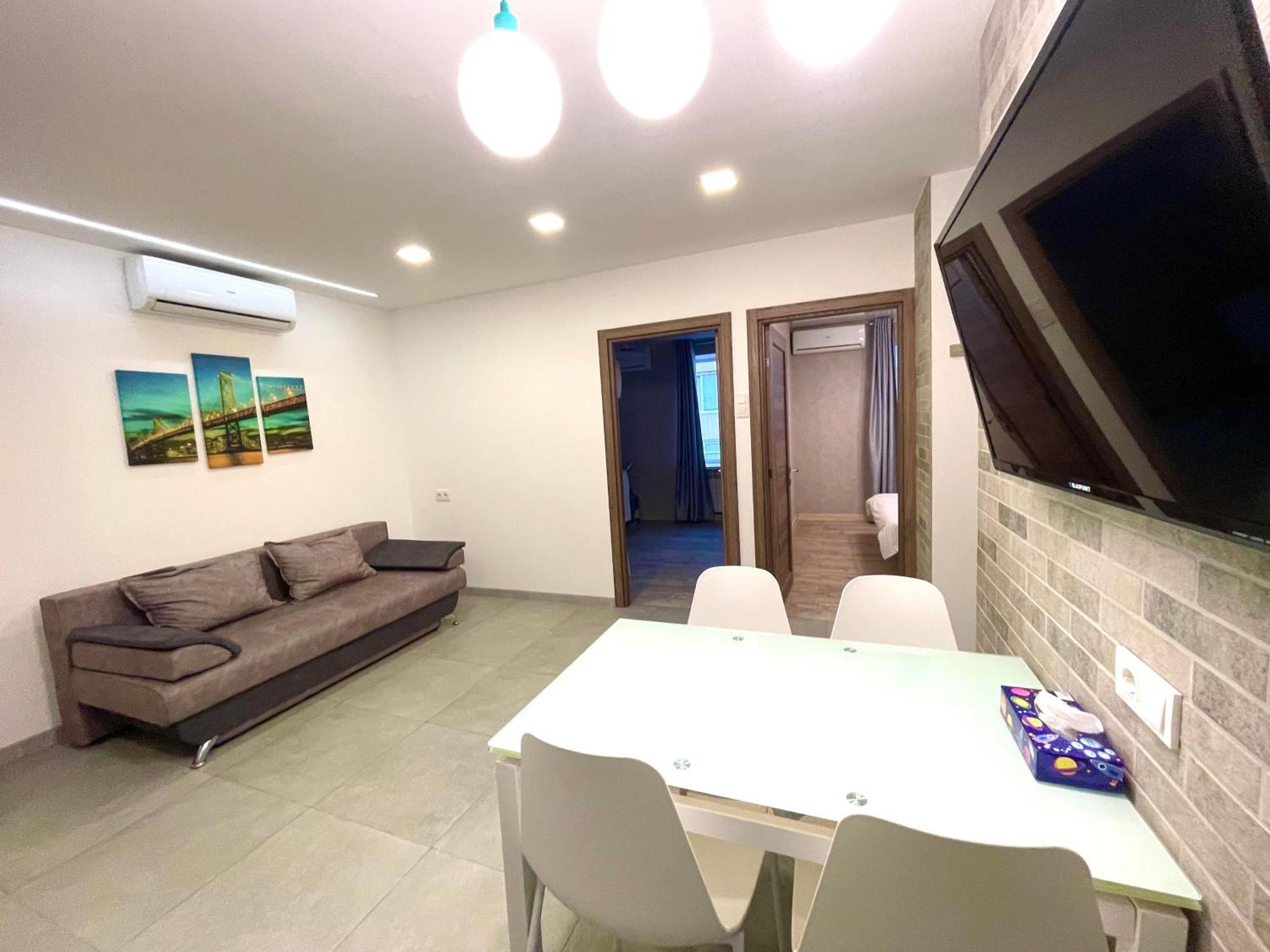Apartment For Rent In The City Center Of Kharkiv K18 Elinaflats Extérieur photo